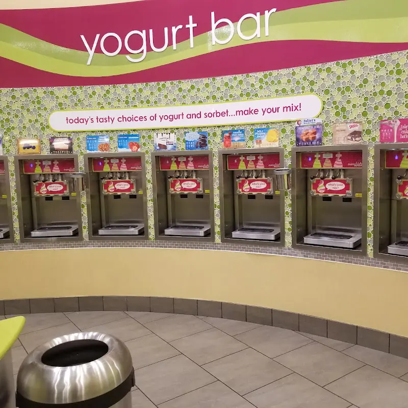 Menchie's Frozen Yogurt