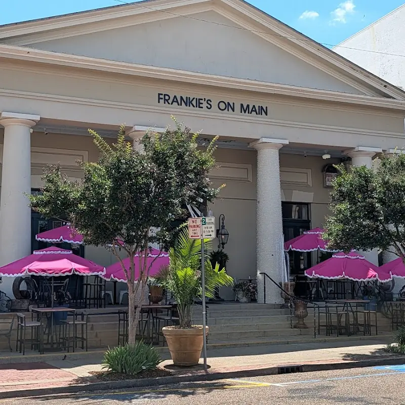 FRANKIE’S ON MAIN