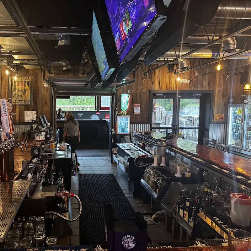 Forty Bar & Grille