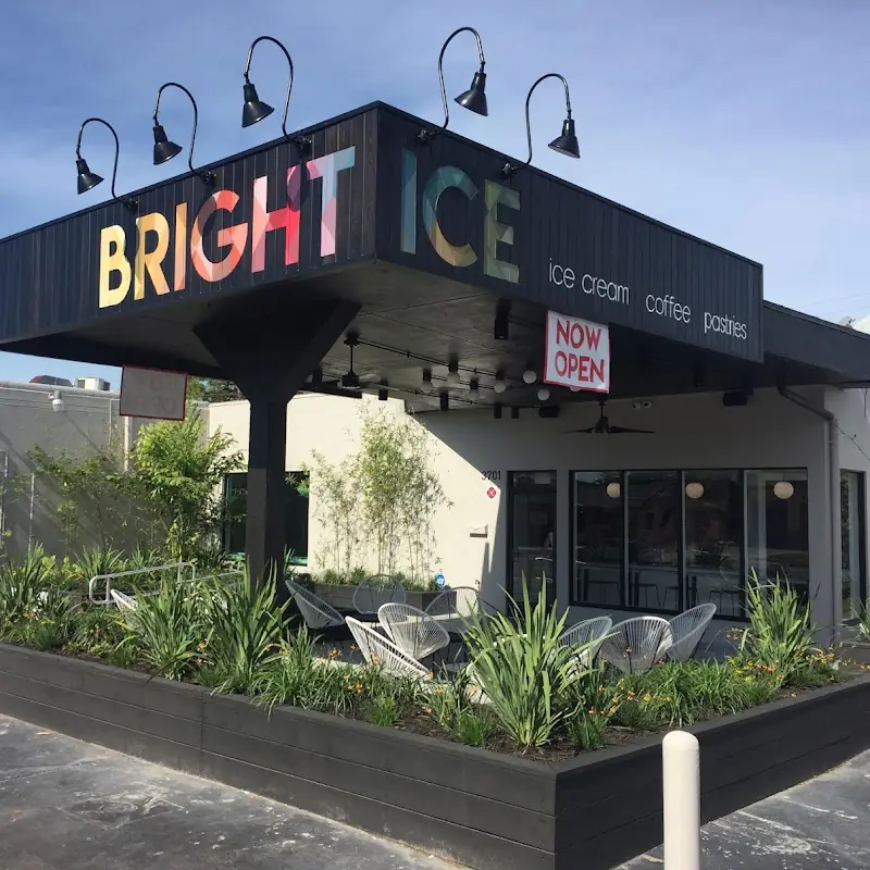 Bright Ice Scoop Shop
