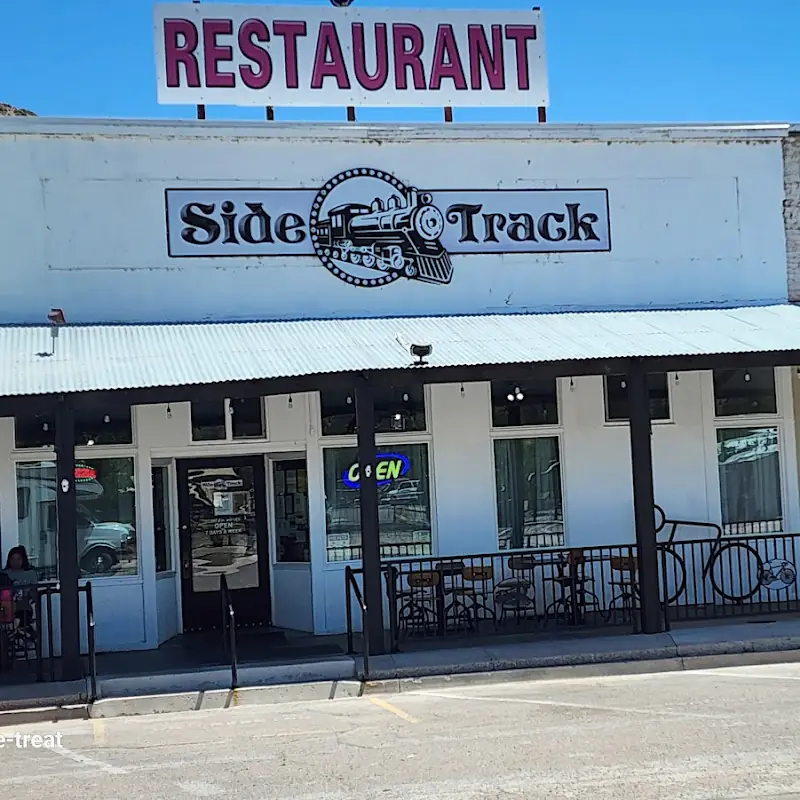 Side Track Restaurant