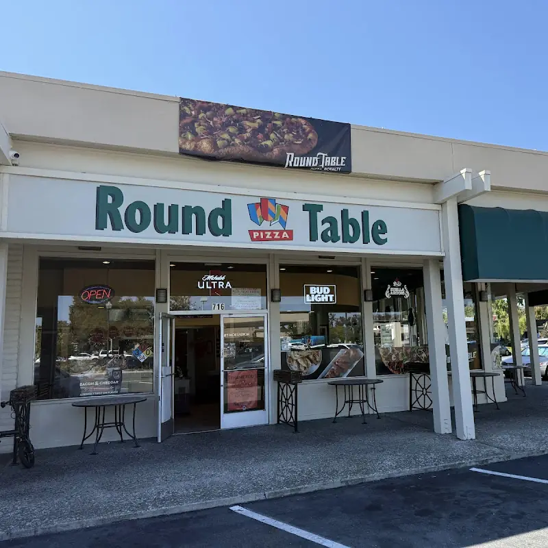 Round Table Pizza