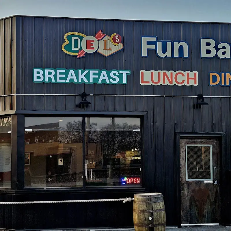 Del's Crepes and Pancakes