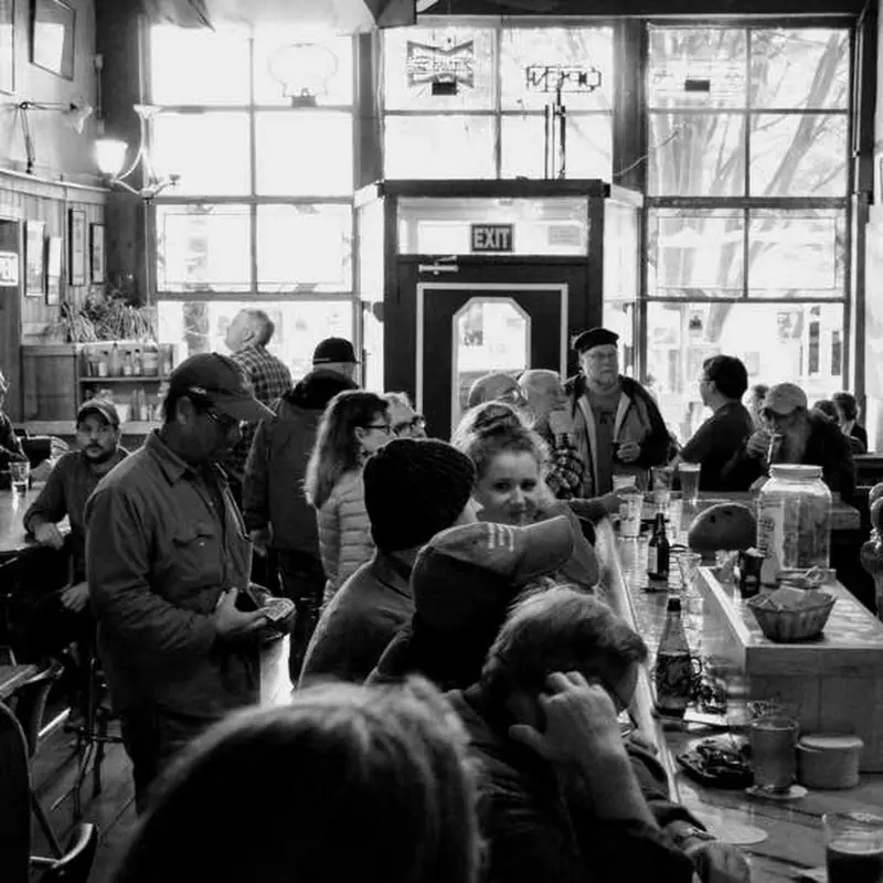 Uptown Pub