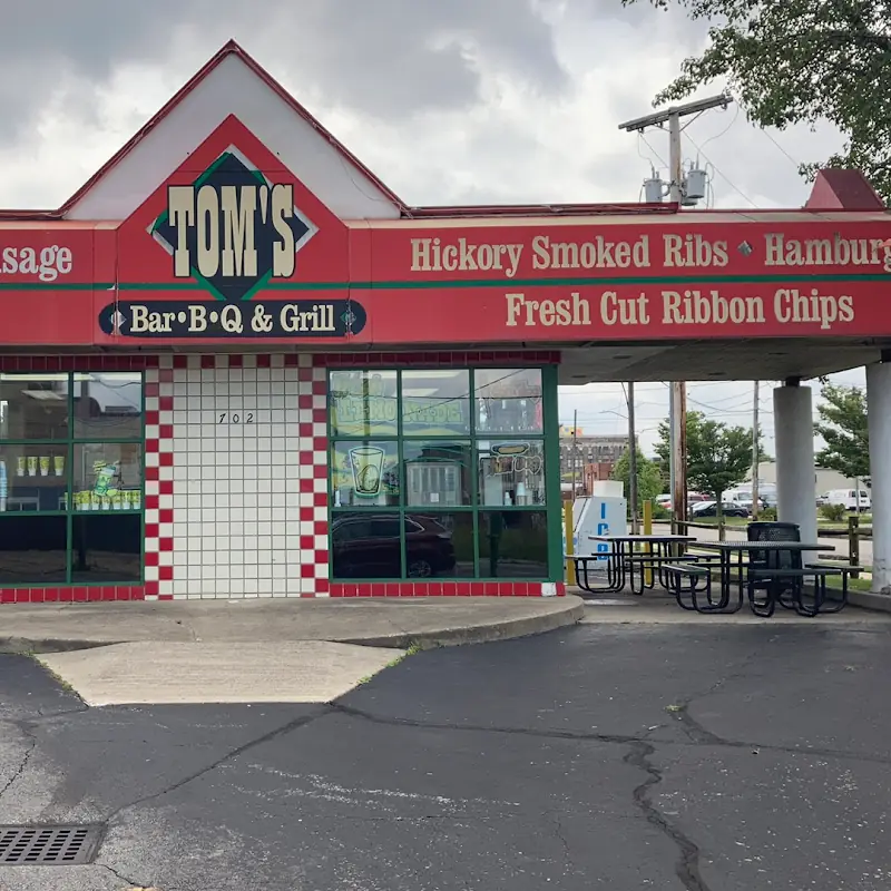 Tom's B.B.Q & Grill