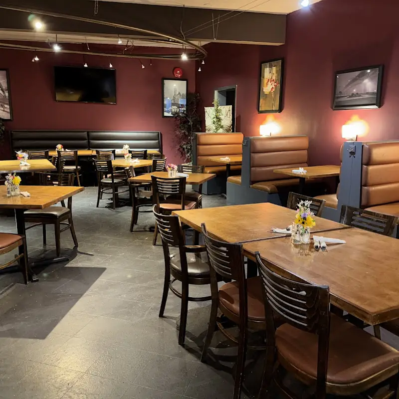 Crossroads Restaurant and Bar