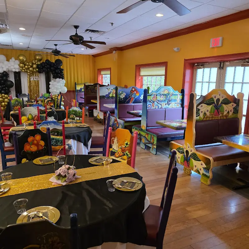 Rey Azteca Street Road - Warminster