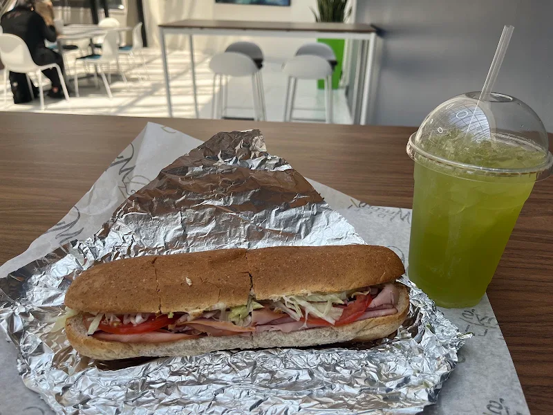 Murphy's Deli Brookriver