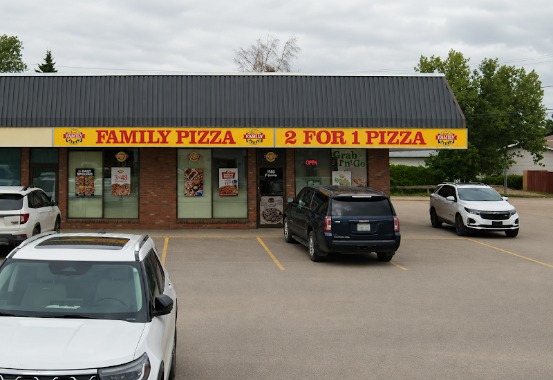Family Pizza - Humboldt