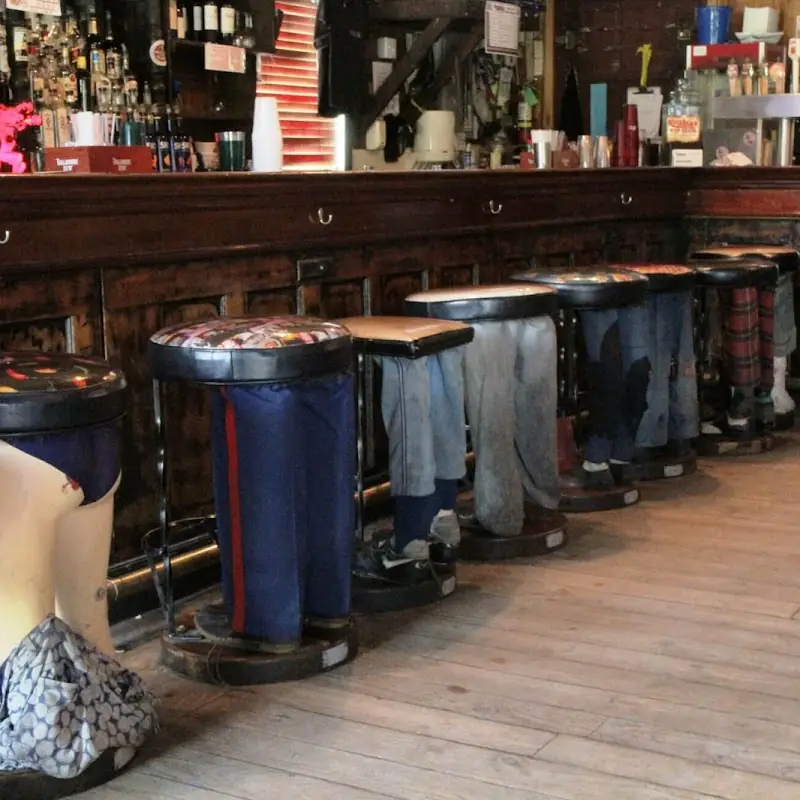 Rivershack Tavern