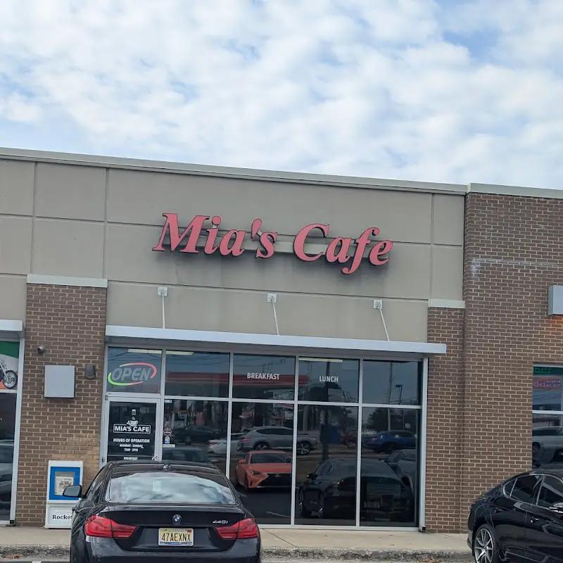 Mia's Cafe