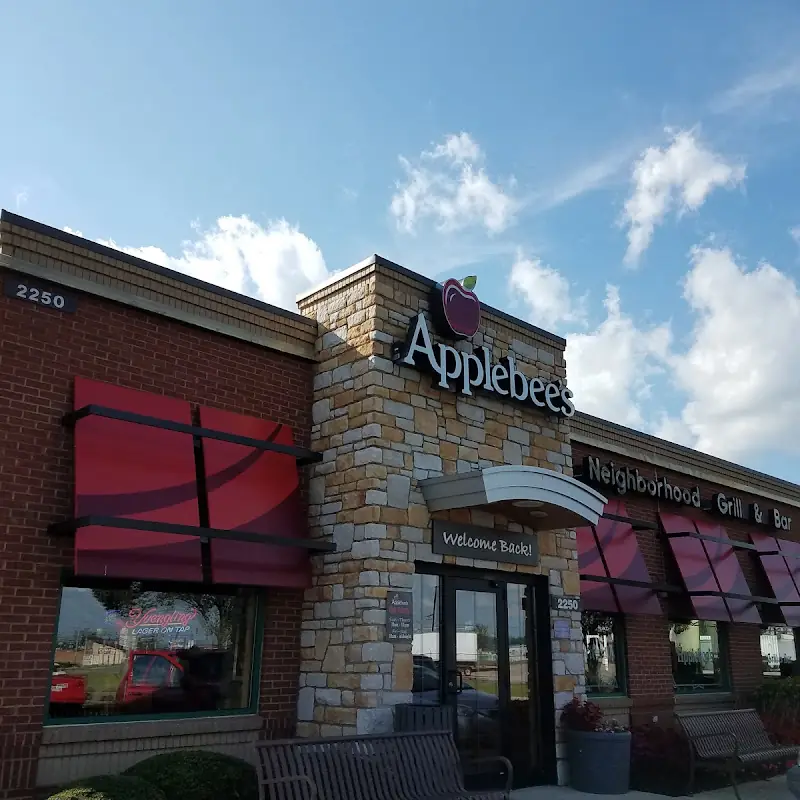 Applebee's Grill + Bar