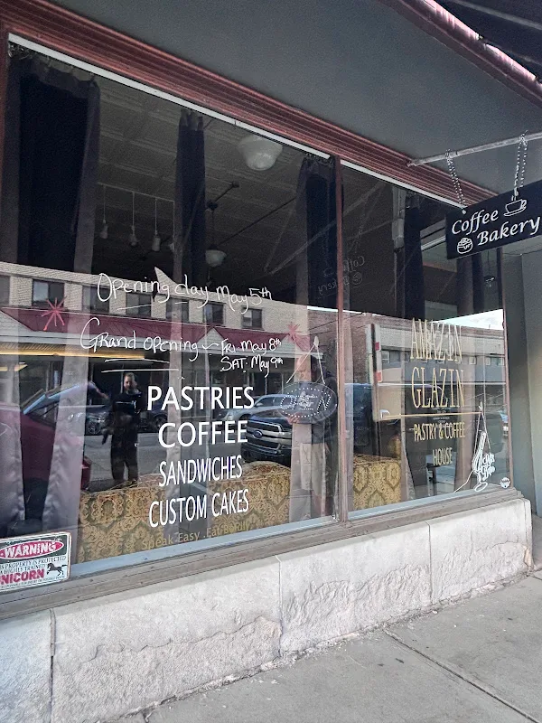 Amazin Glazin Pastry and Coffee House