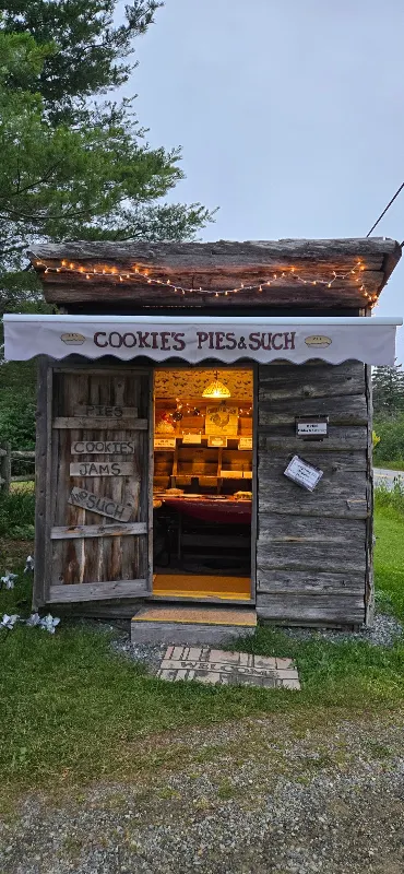 Cookie’s Pies & Such