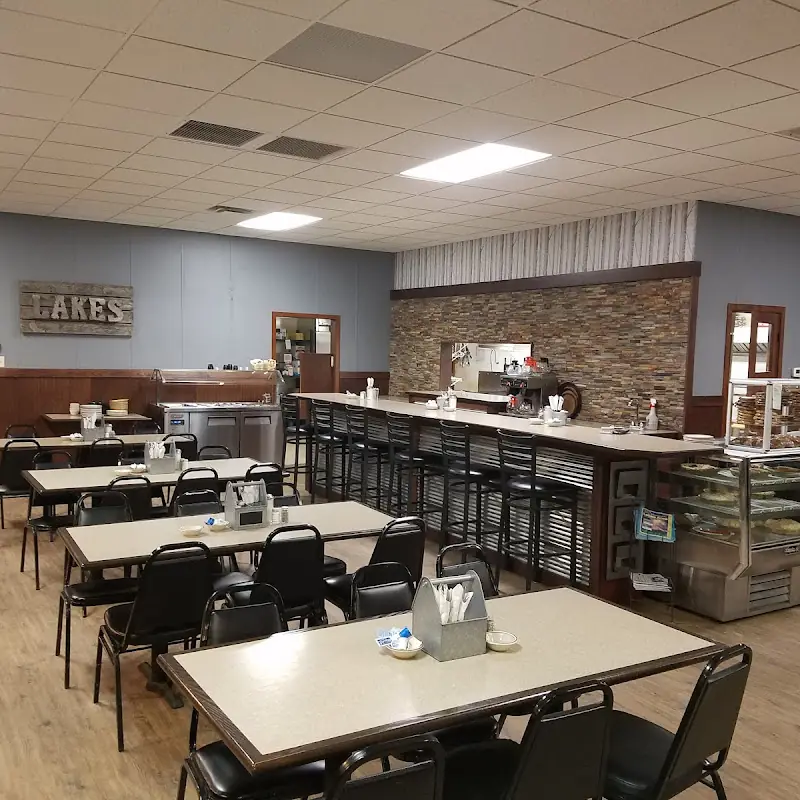 Lakes Cafe
