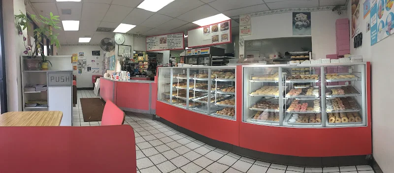 Santa Maria Donuts