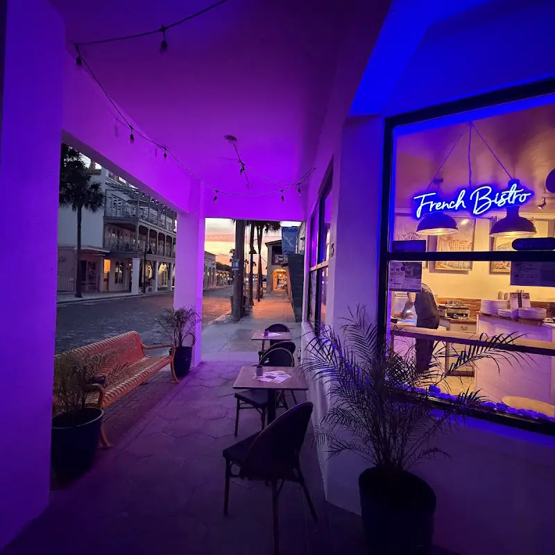 Cafe Riviera