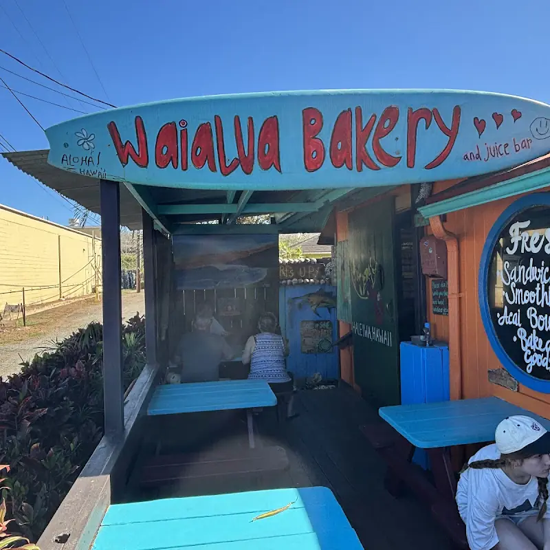 Waialua Bakery & Juice Bar