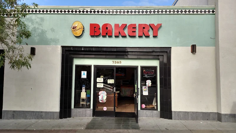 Montiel's Bakery & Cafe