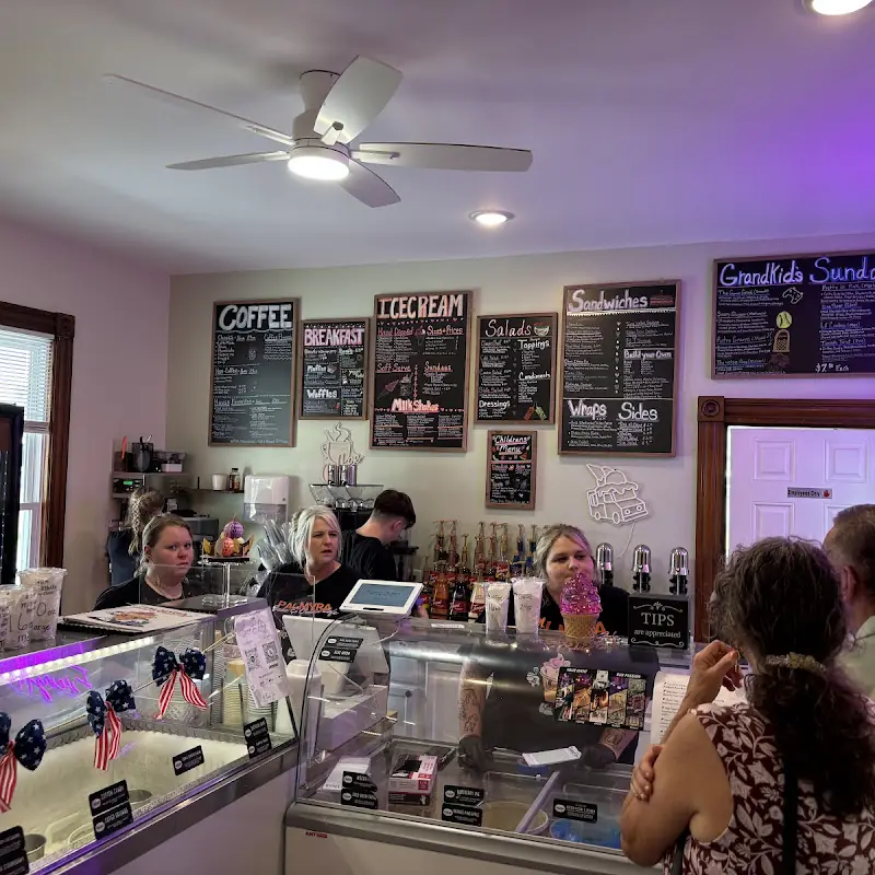 Palmyra Bean & Cream Café