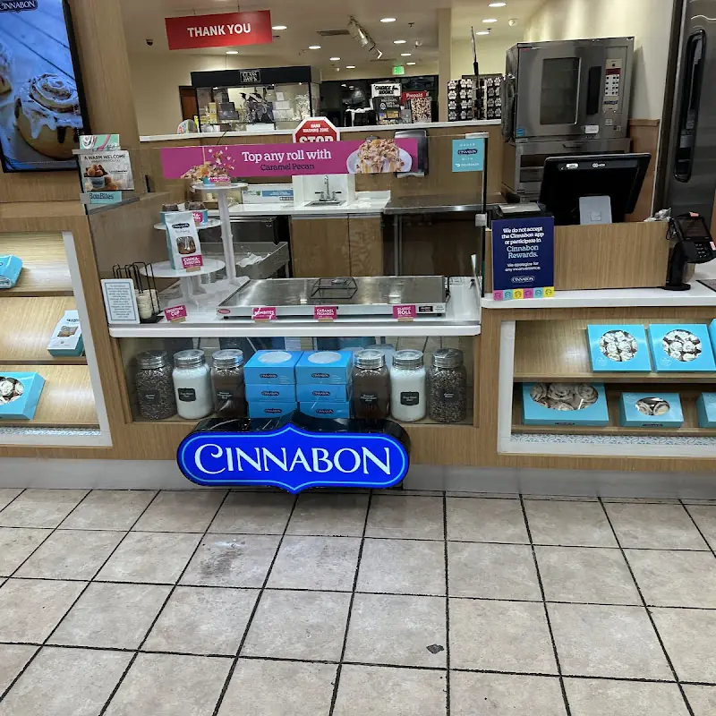 Cinnabon