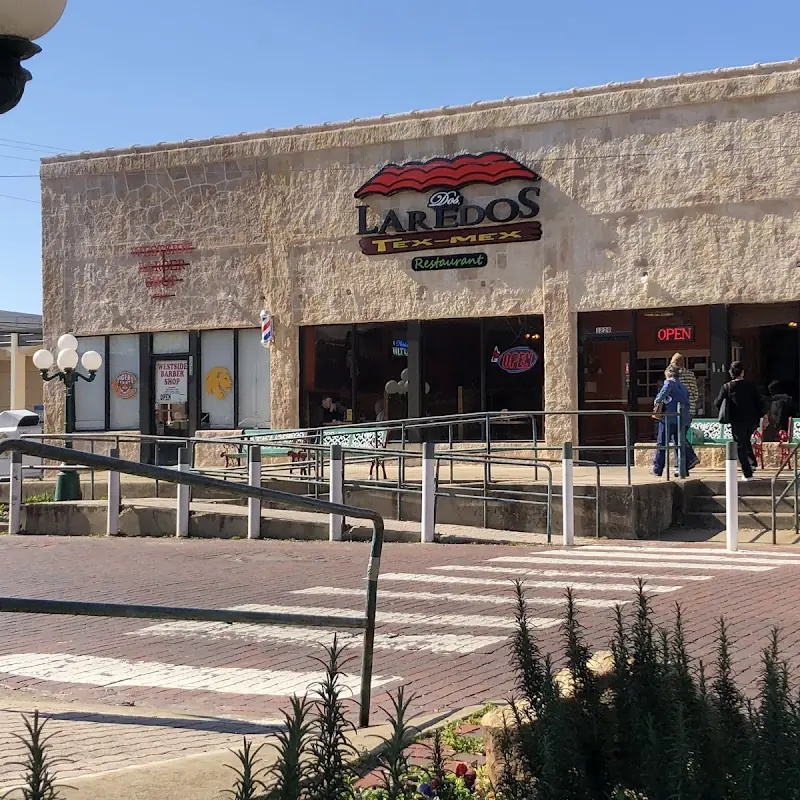 Dos Laredos Tex-Mex