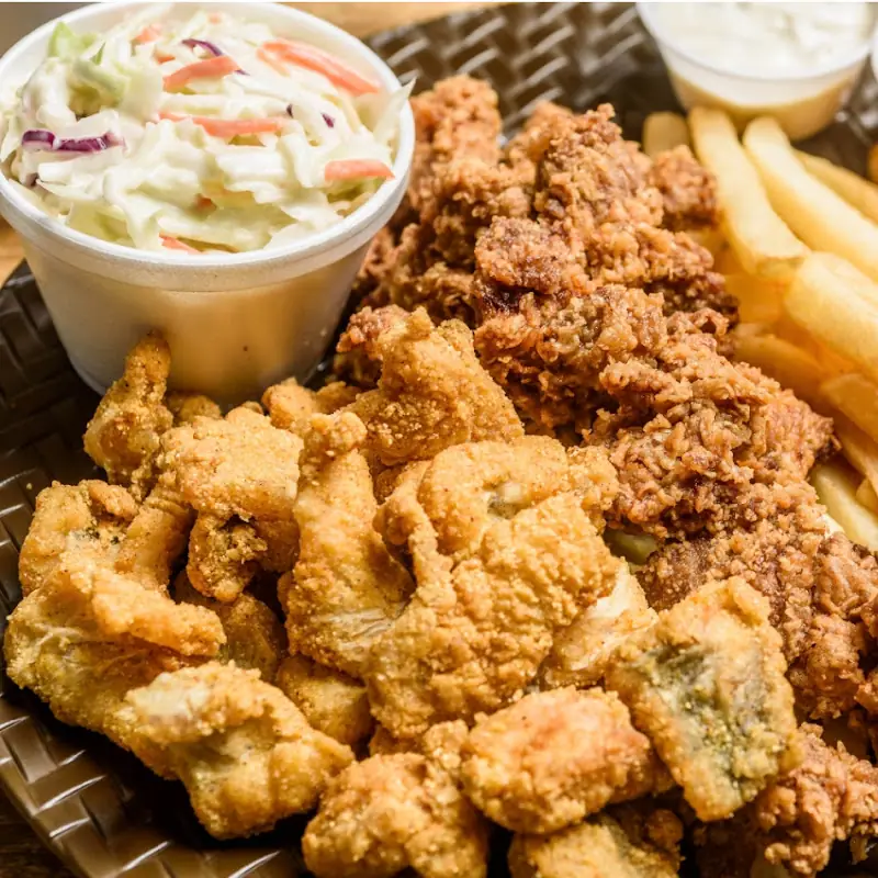 6 PC BBQ Wings