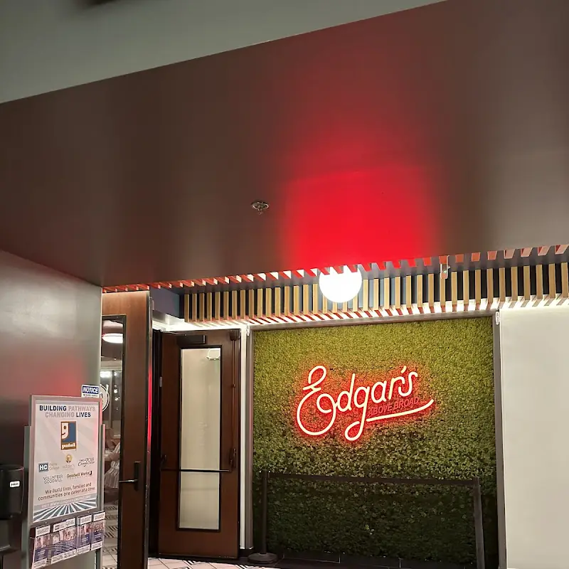 Edgar's Above Broad
