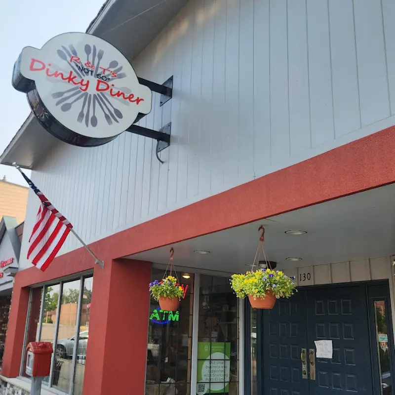R&T's "not so" Dinky Diner