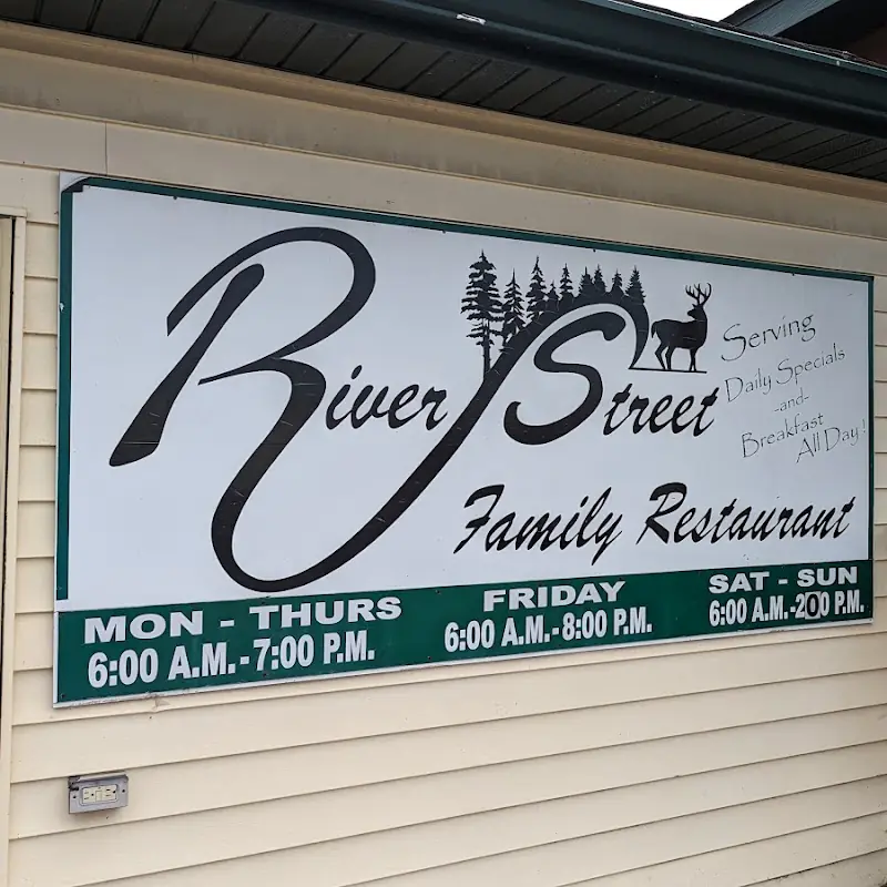 Riverstreet Family Restaurant