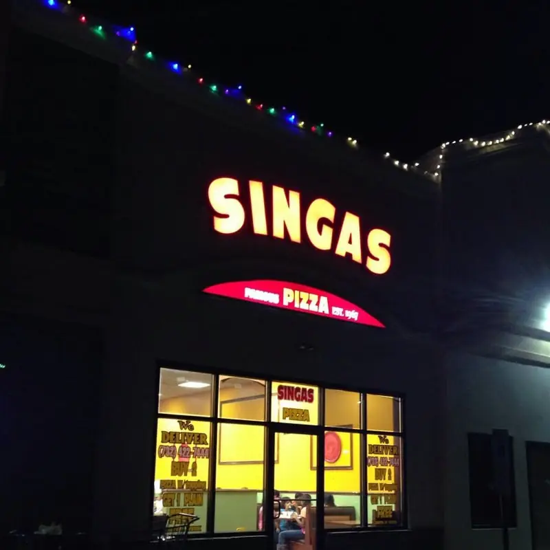 Singas Famous Pizza