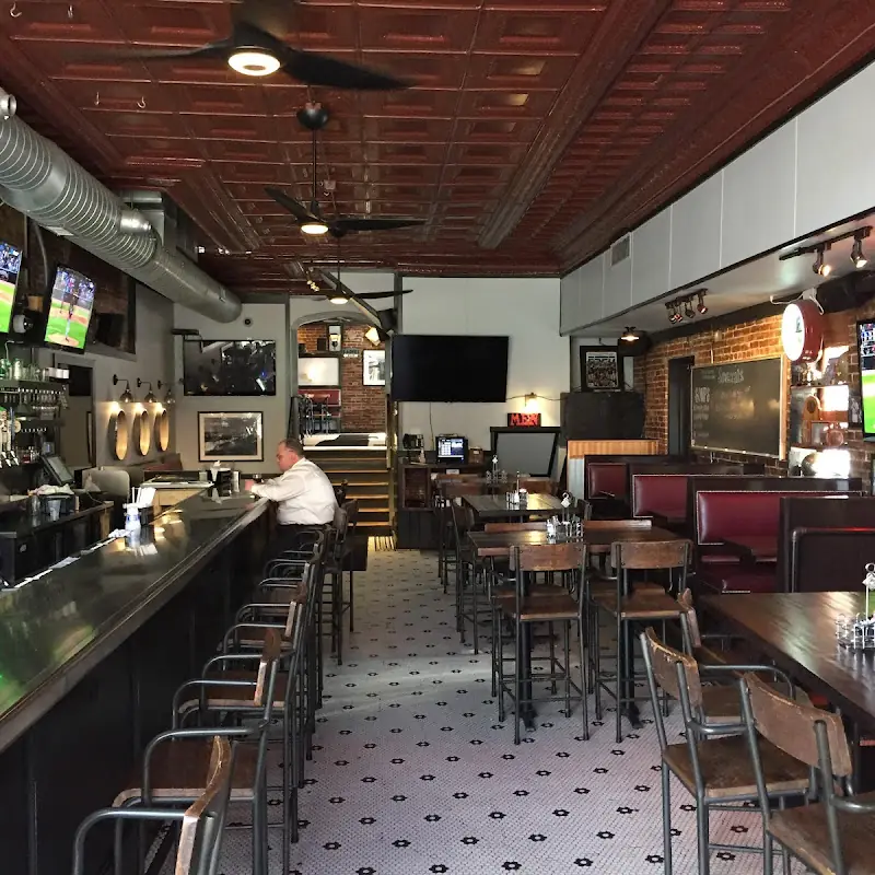 Duke's Upper Deck Cafe
