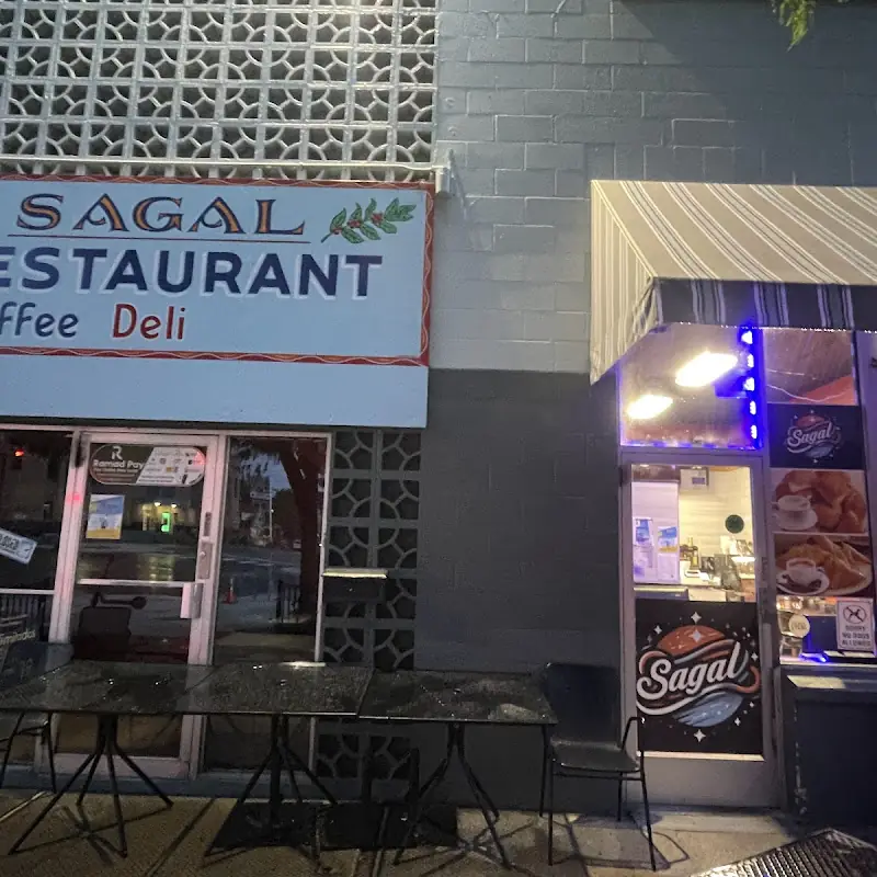 Sagal Restaurant And Coffee