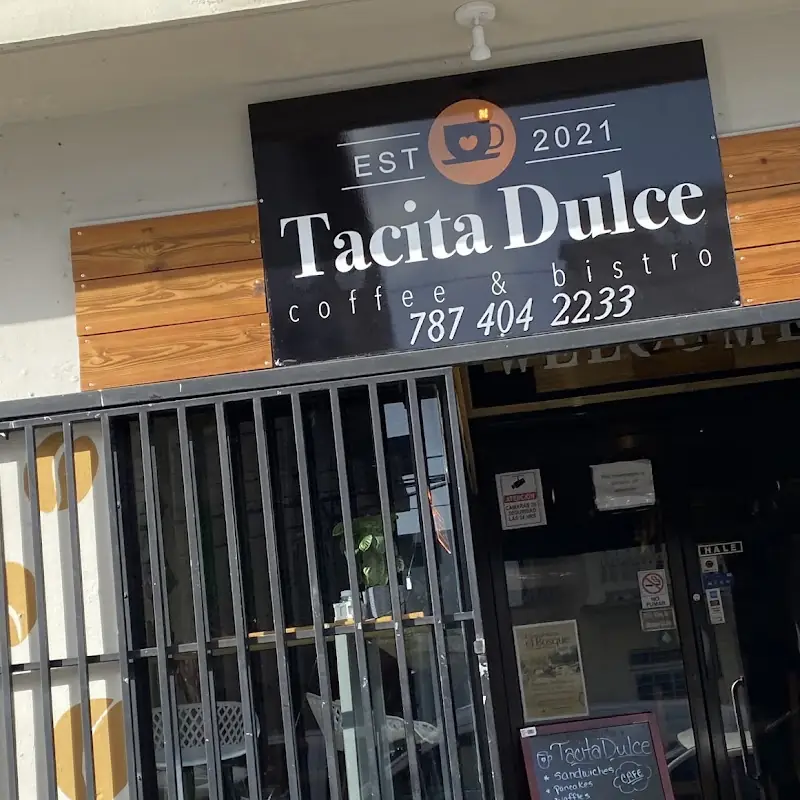 Tacita Dulce Coffee & Bistro