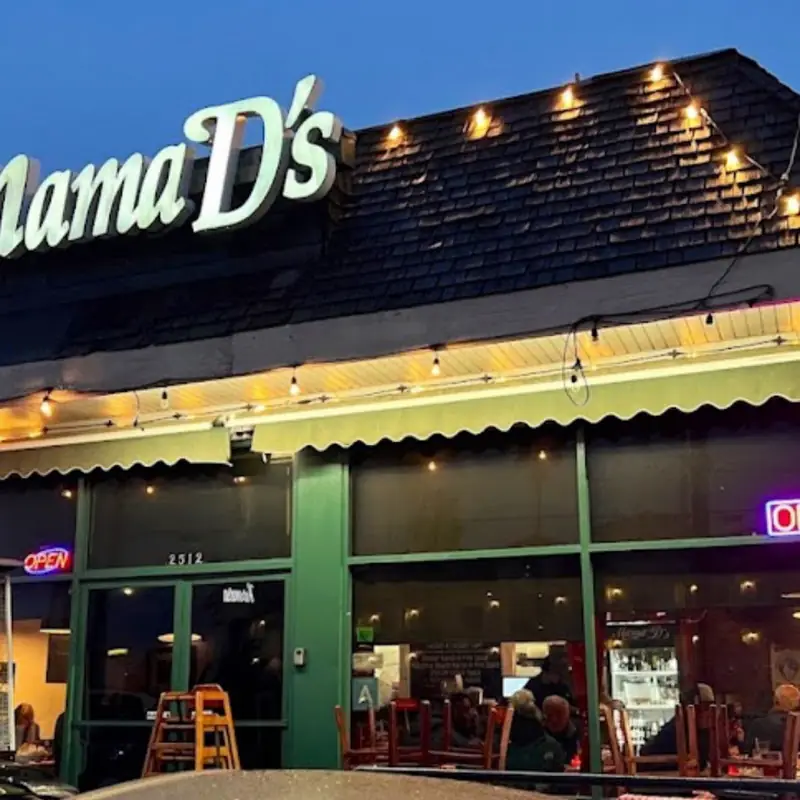 Mama D's Original Italian Restaurant - Hermosa Beach