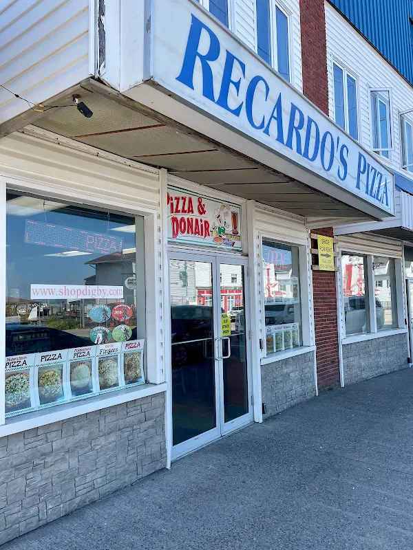 Recardos Pizza & Donair