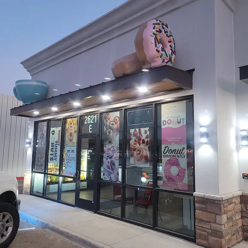 Yummy Yummy Donuts