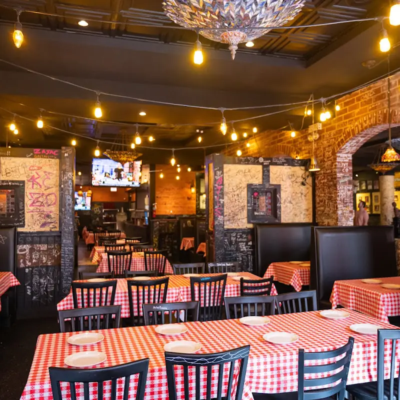 Gino's East
