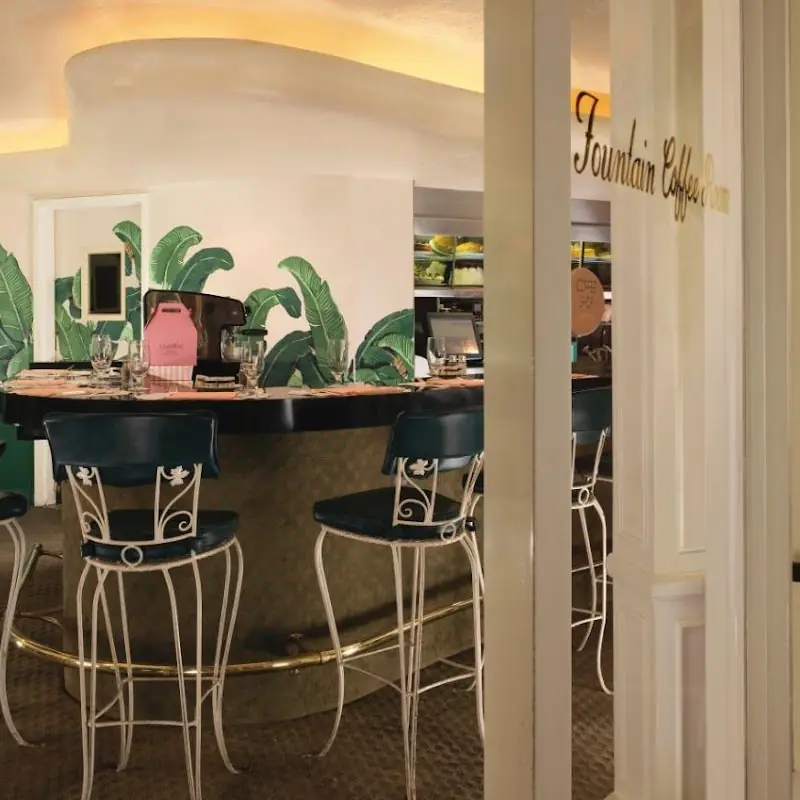 Fountain Coffee Room