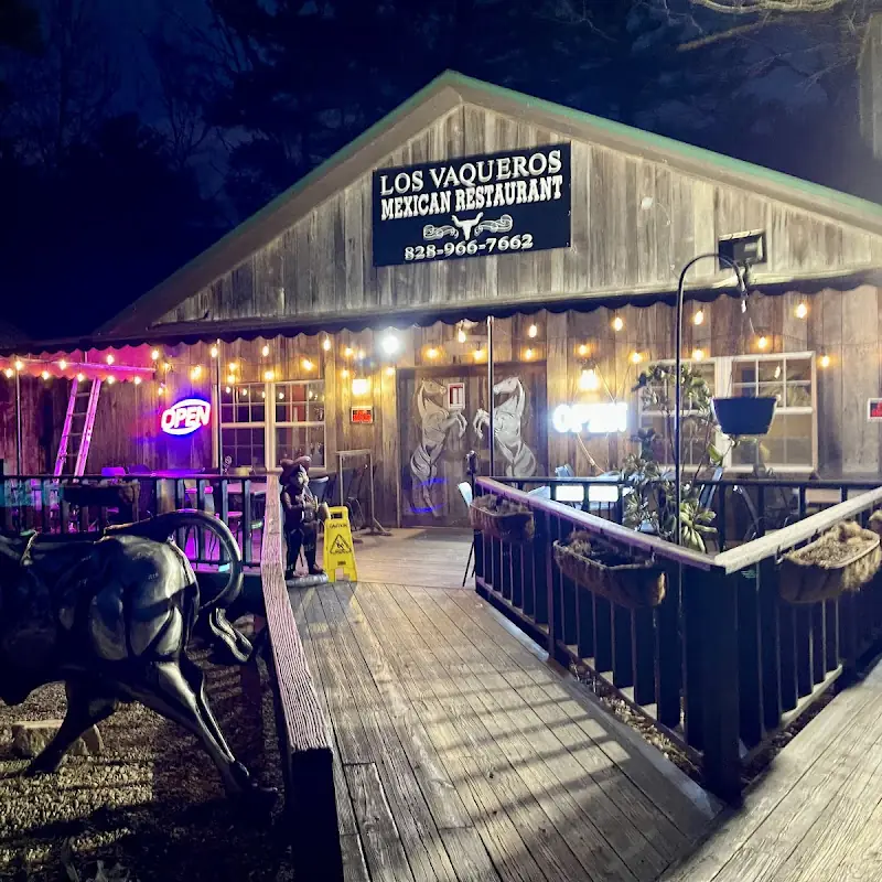 Los Vaqueros | Mexican Restaurant
