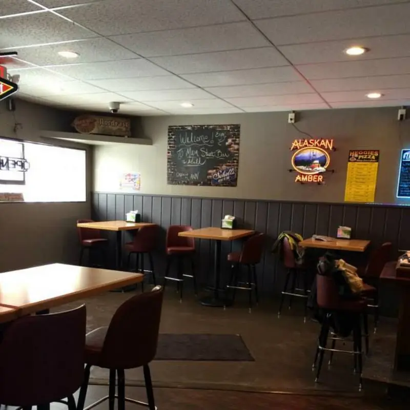 Main Street Bar & Grill