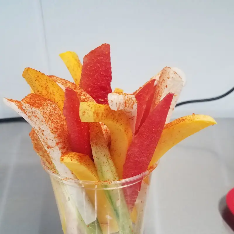 La Tropicana Fruits & Juices