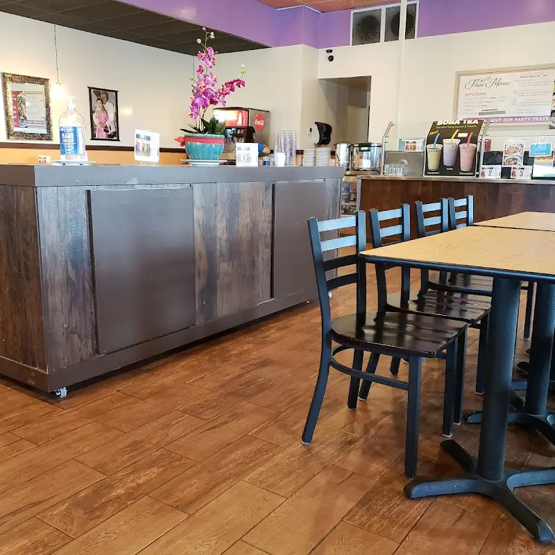 Thai Khao Kaeng Express & Pizzeria