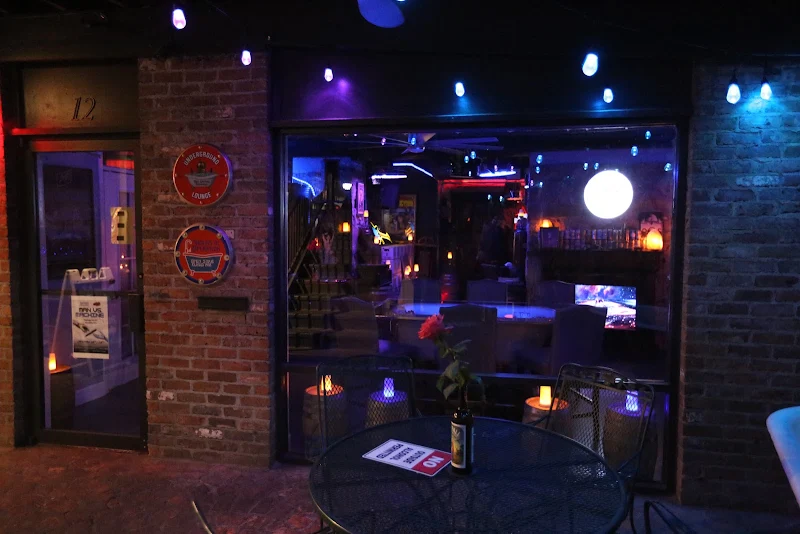 Underground Lounge