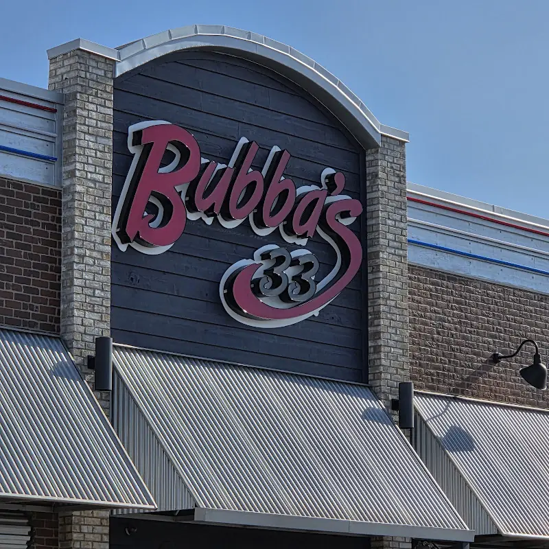 Bubba's 33