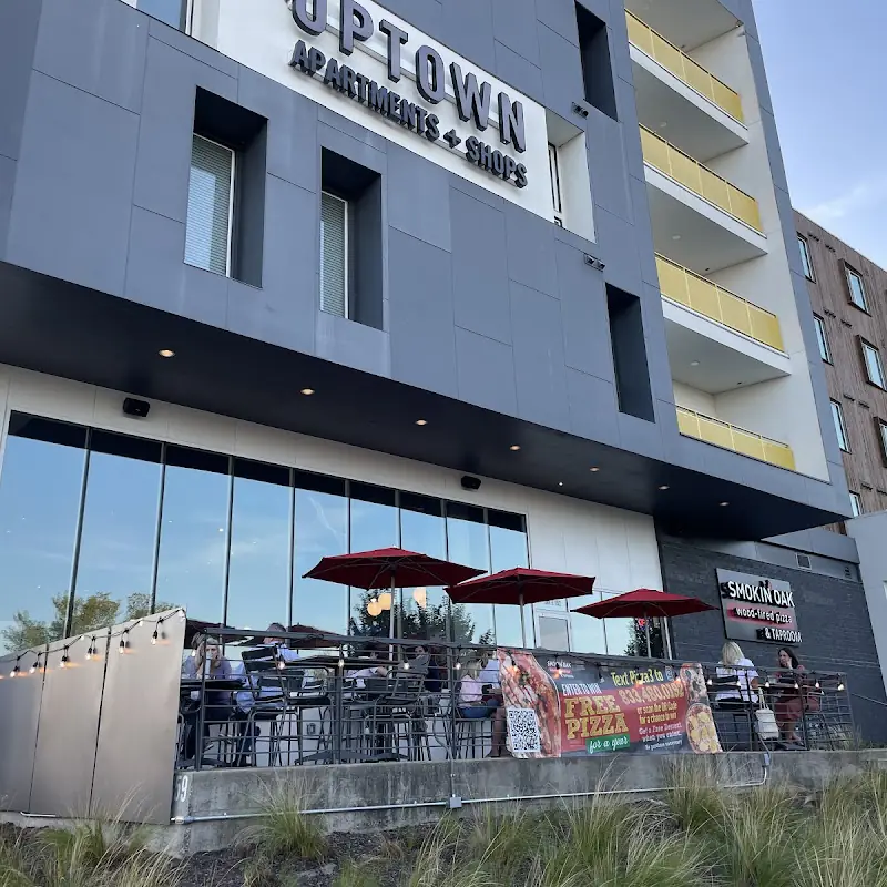 Smokin' Oak Wood-Fired Pizza and Taproom