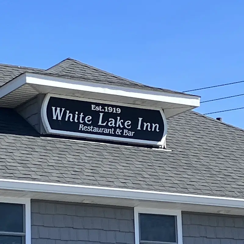 The White Lake Inn