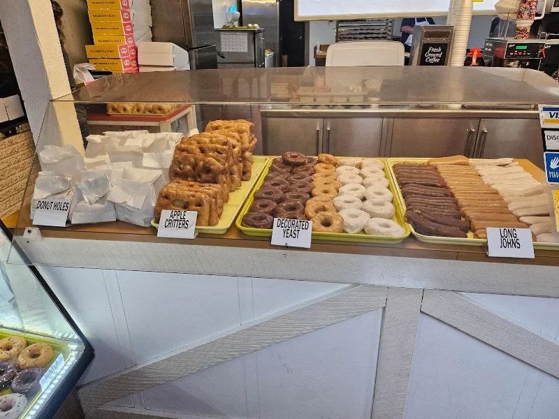 Donuts N' Coffee
