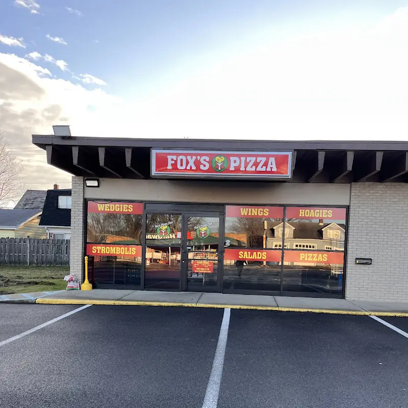 Fox’s Pizza Den