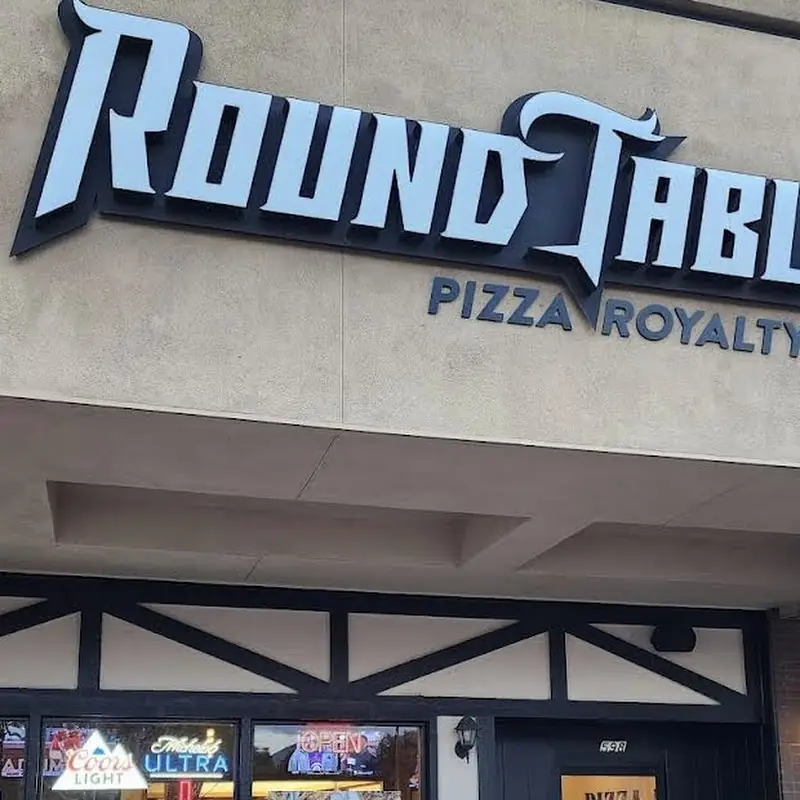 Round Table Pizza